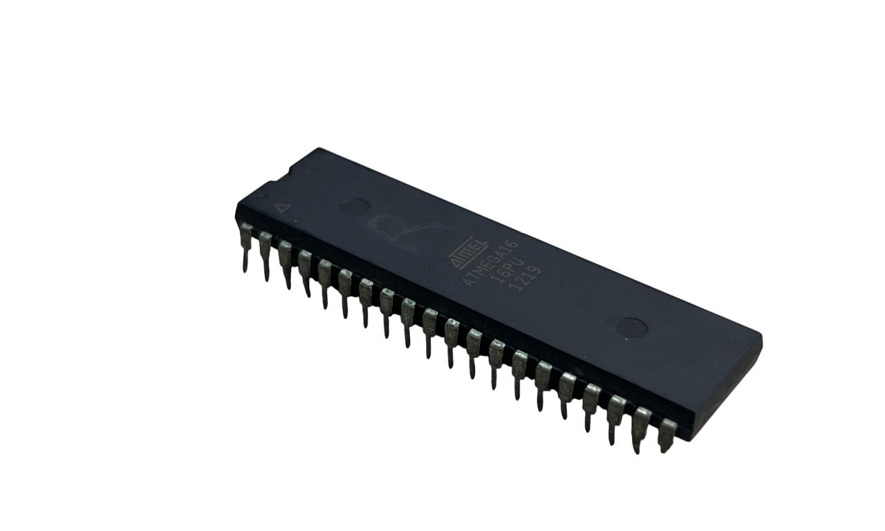 Microcontrôleur AVR 8 bits ATmega16 avec flash programmable intégré DIP-40 de 16 Ko